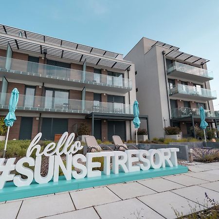 Sunset Resort - Lakeside Apartment Fonyód エクステリア 写真