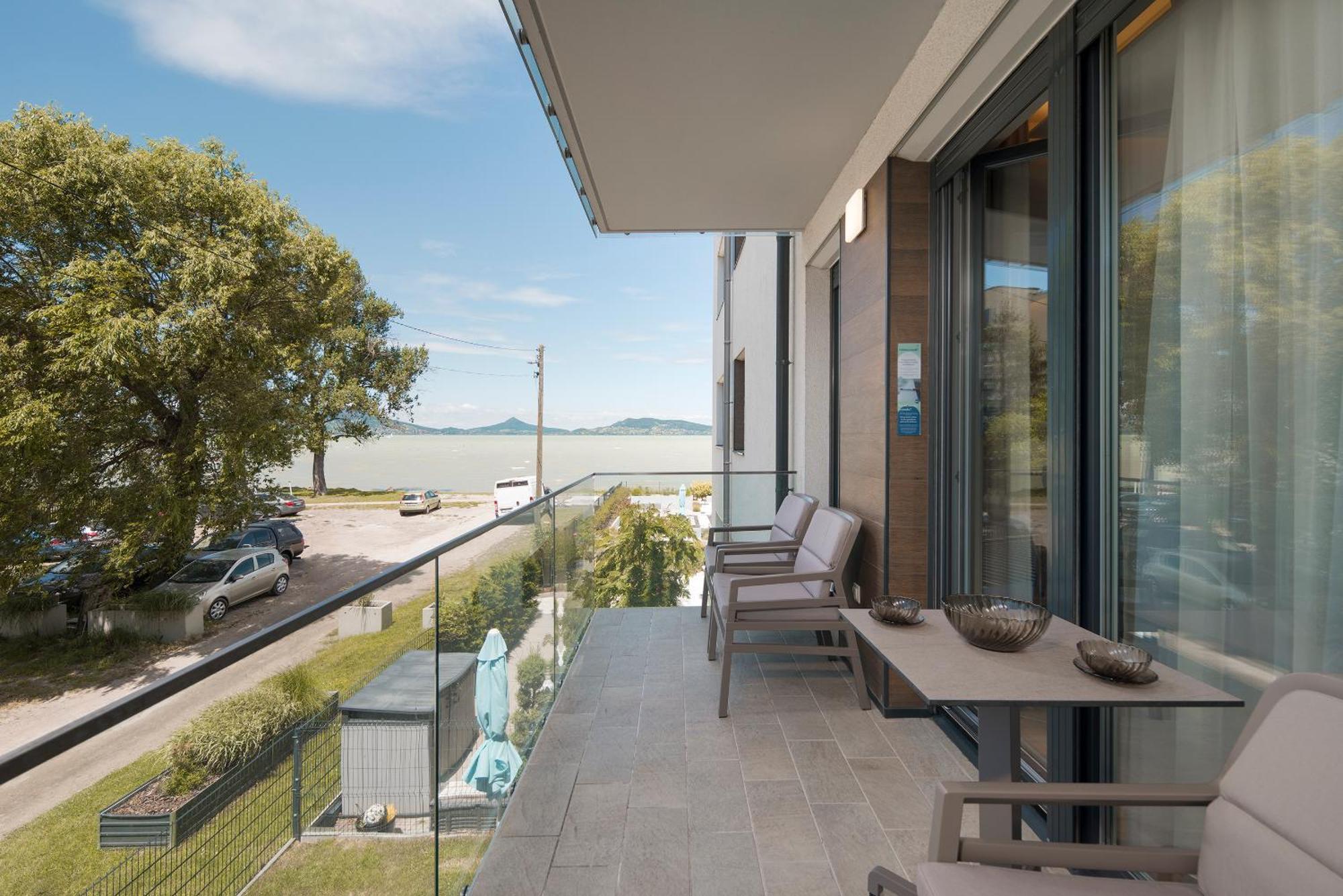 Sunset Resort - Lakeside Apartment Fonyód 部屋 写真