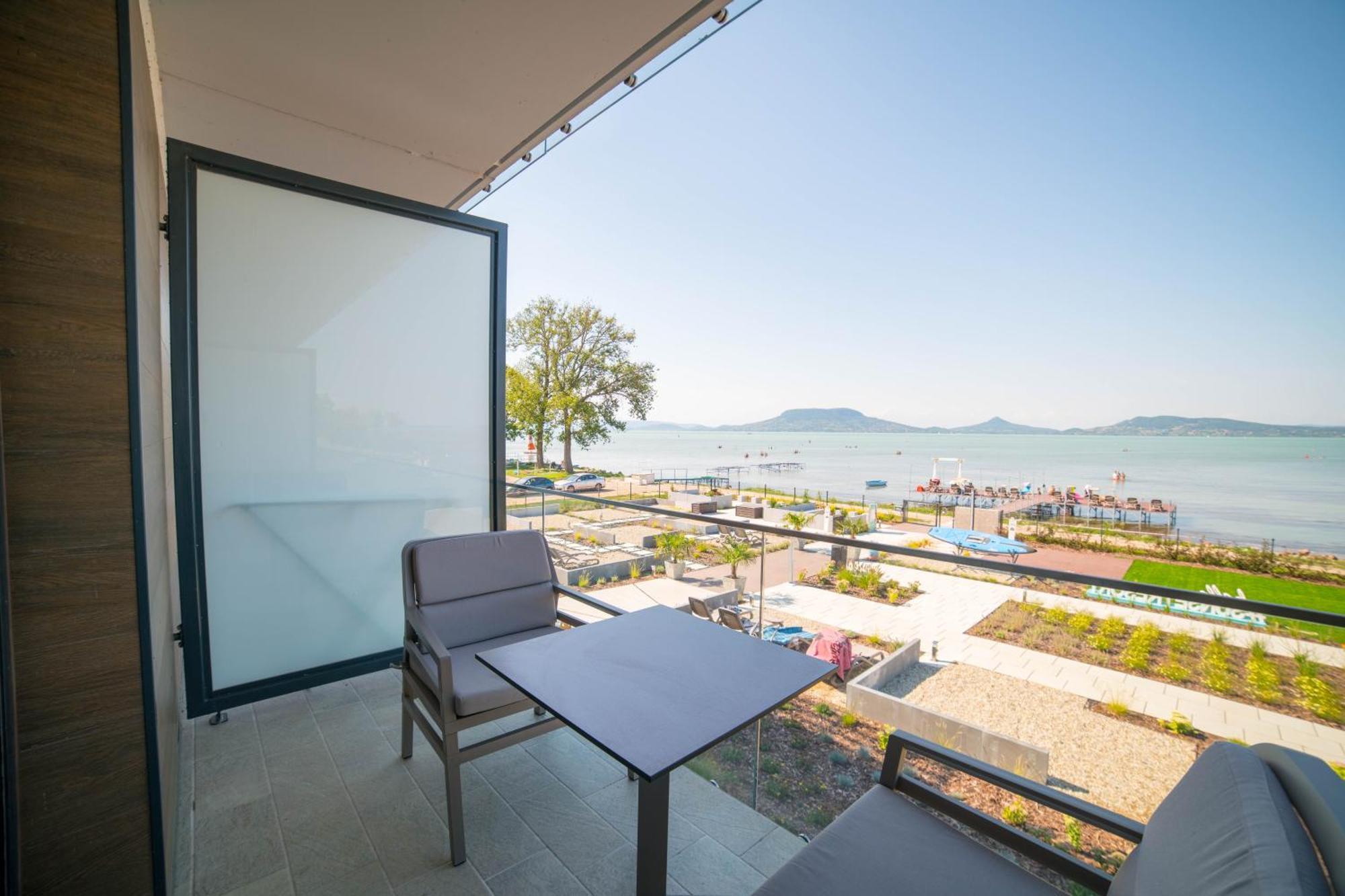 Sunset Resort - Lakeside Apartment Fonyód エクステリア 写真