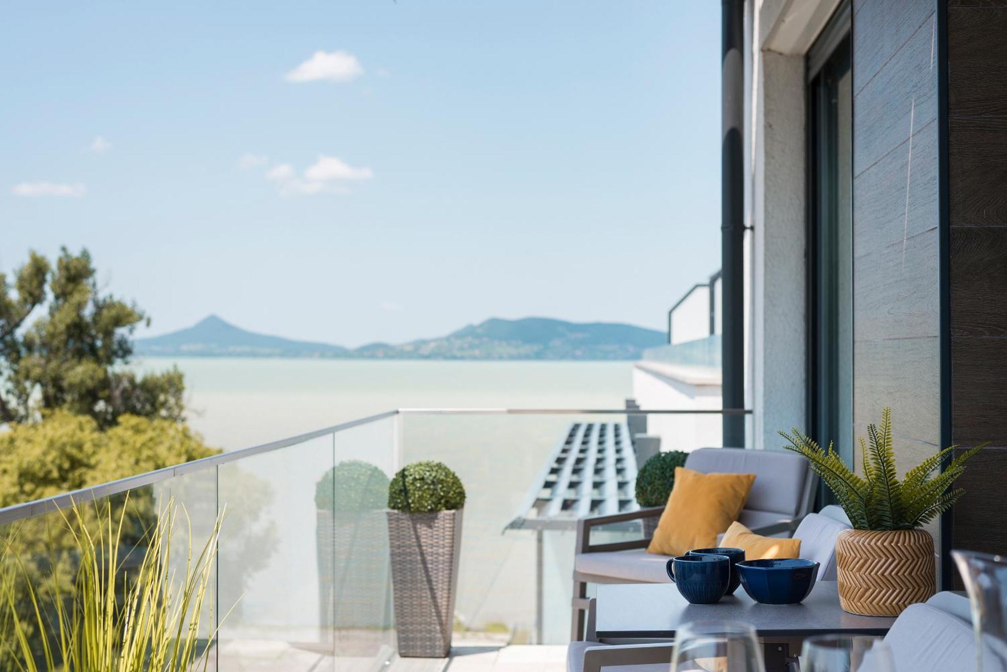 Sunset Resort - Lakeside Apartment Fonyód エクステリア 写真