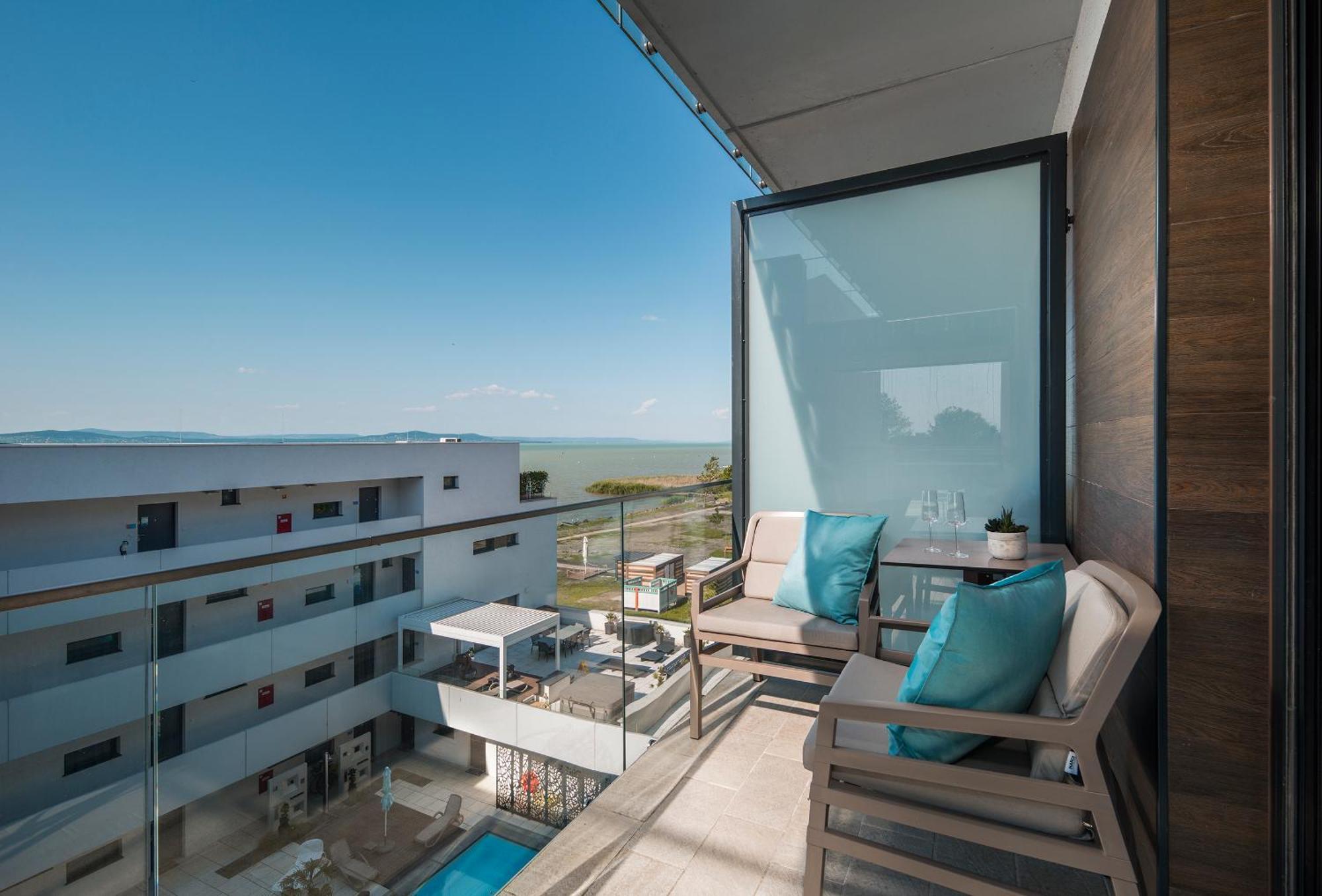 Sunset Resort - Lakeside Apartment Fonyód 部屋 写真